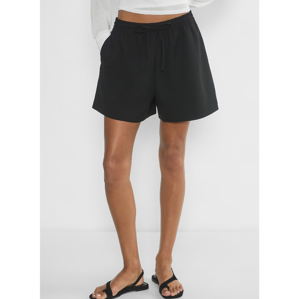 Babaton Aritzia Context Shorts Black Relaxed Fit Lightweight Pull On Womens Smal
